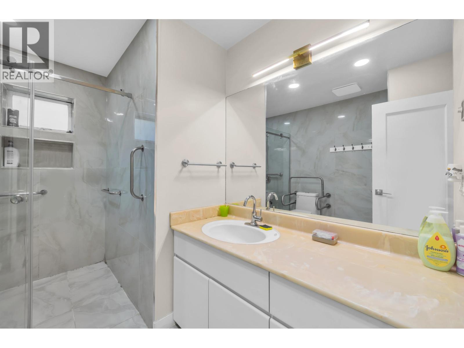 1603 Hamilton Street, New Westminster, British Columbia  V3M 2N7 - Photo 15 - R3178183