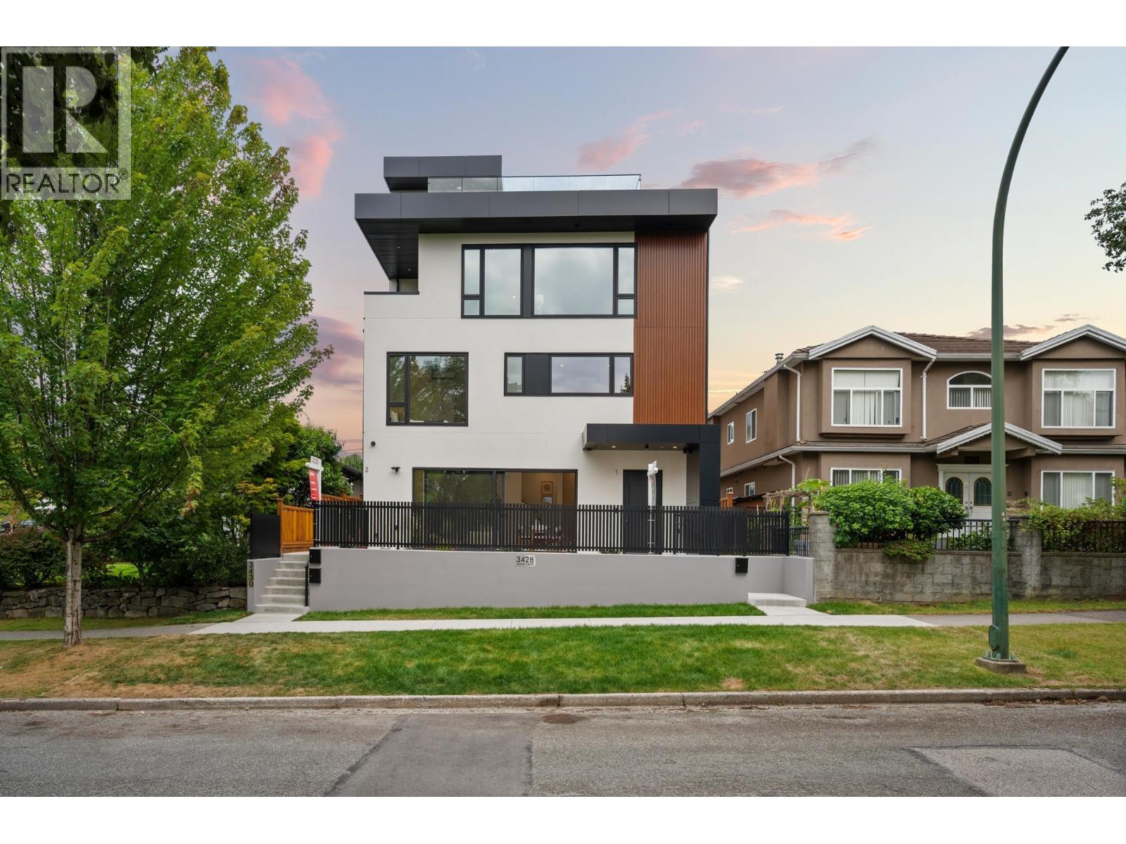 1 3428 MONS DRIVE, Vancouver, British Columbia