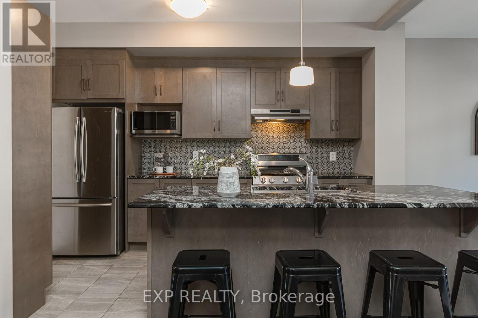 811 Loosestrife Way, Ottawa, Ontario  K1T 0L8 - Photo 12 - X14113572