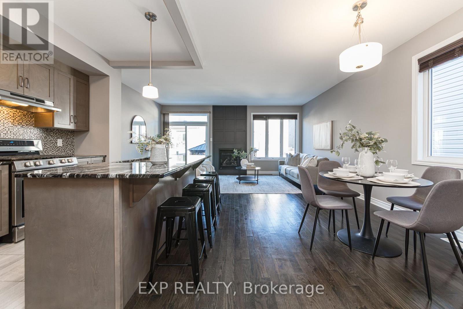 811 Loosestrife Way, Ottawa, Ontario  K1T 0L8 - Photo 4 - X14113572