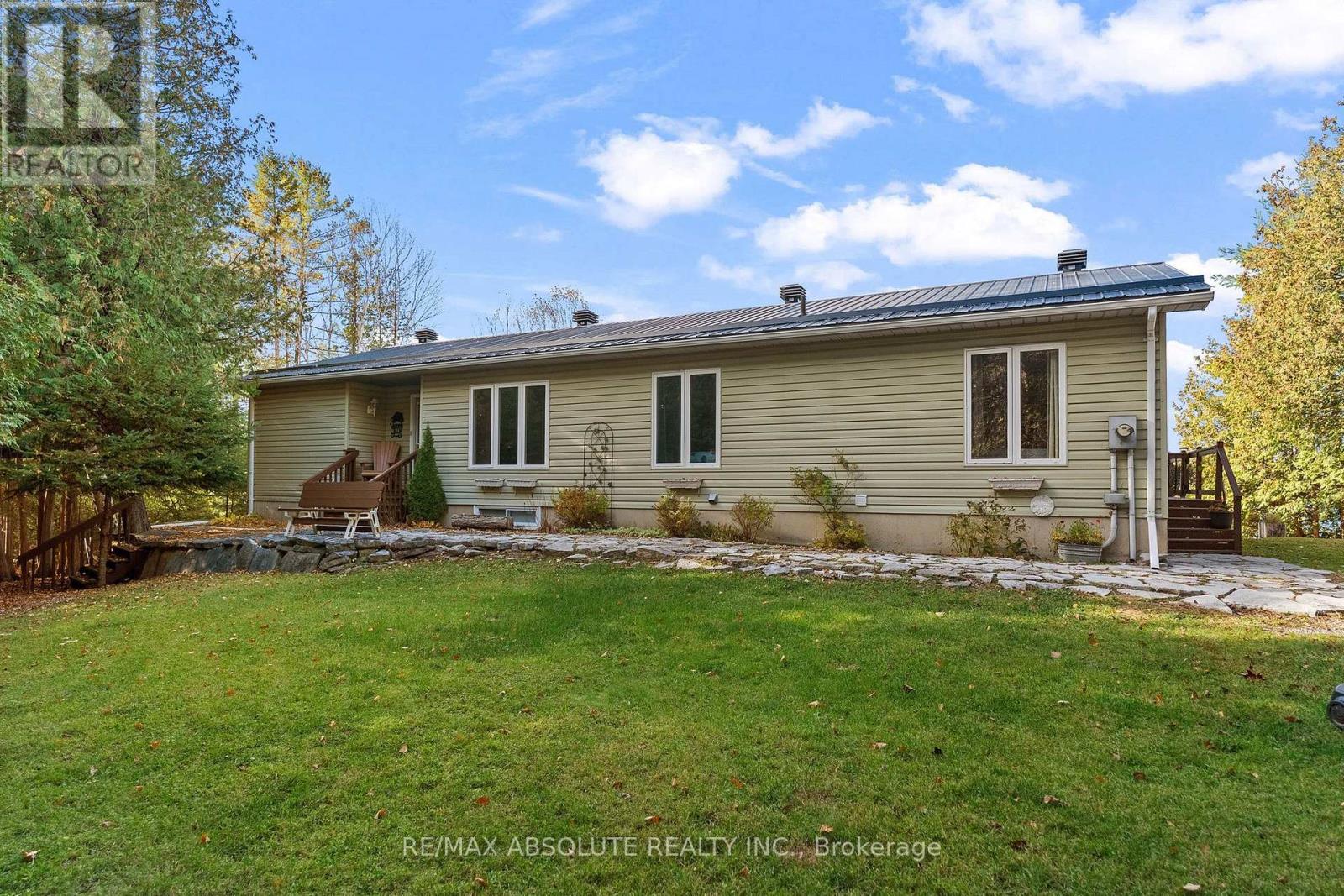 776 Lynch Road, Admaston/bromley, Ontario K7V 3Z5 - Photo 3 - X14113588