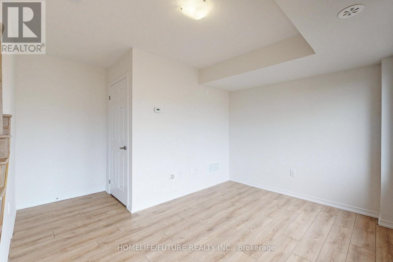 25 - 247 Danzatore Path, Oshawa (Windfields), Ontario  L1L 0P9 - Photo 7 - E14113544