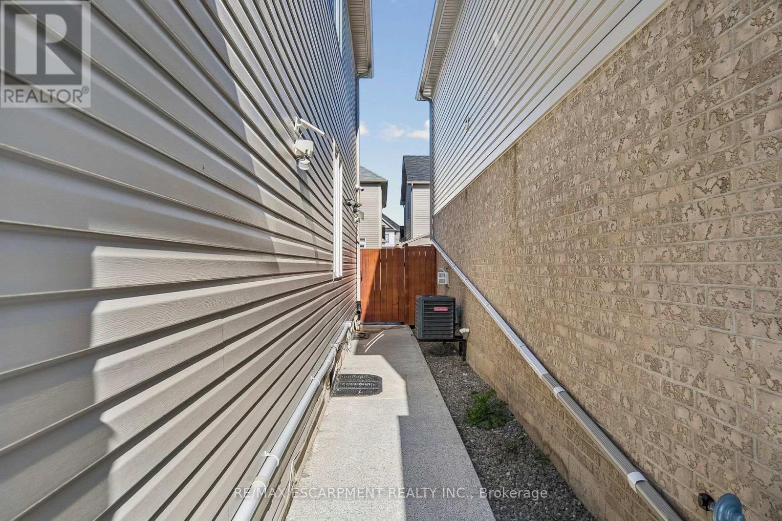 16 Alexandra Drive, Thorold, Ontario  L3B 0G5 - Photo 38 - X14113540