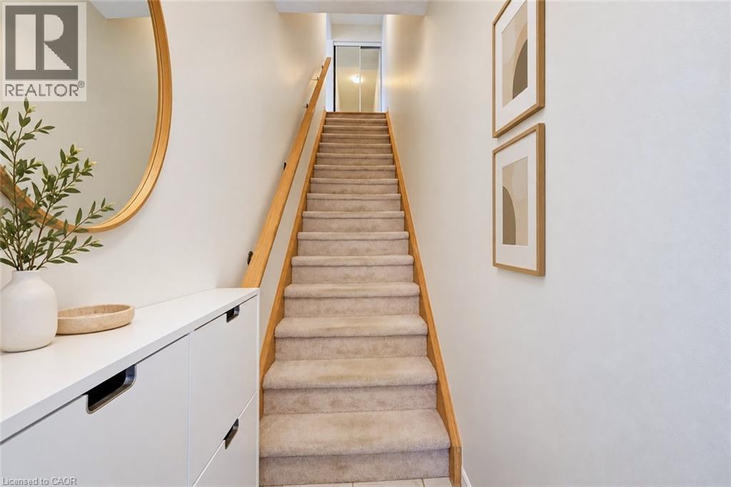 38 Daylily Lane, Kitchener, Ontario  N2R 0K1 - Photo 3 - 40873673
