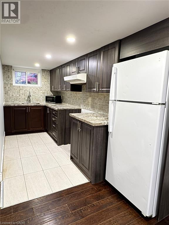 39 Centennial Parkway Unit# Bsmt, Hamilton, Ontario  L8G 2C1 - Photo 9 - 40873518