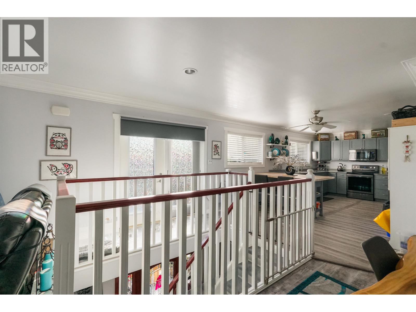 102 Anderson Street, Kitimat, British Columbia  V8C 1A4 - Photo 8 - R3177938