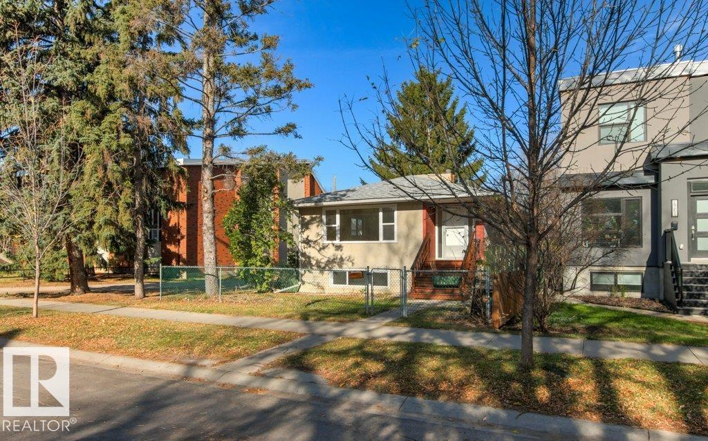 9640 74 Av NW, Edmonton, Alberta  T6E 1E6 - Photo 4 - E4514146
