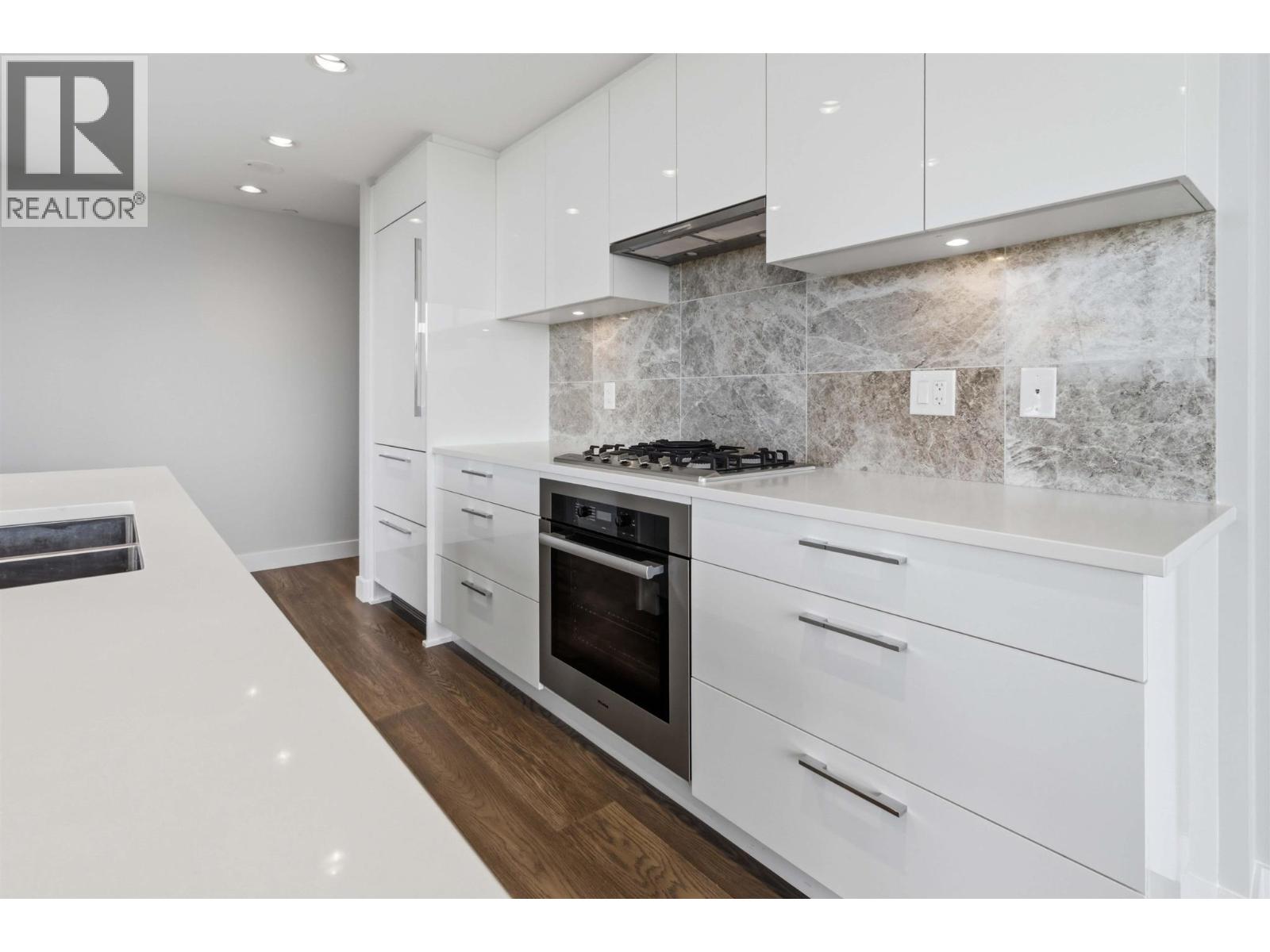 1002 5410 Shortcut Road, Vancouver, British Columbia  V6T 0C8 - Photo 12 - R3178266