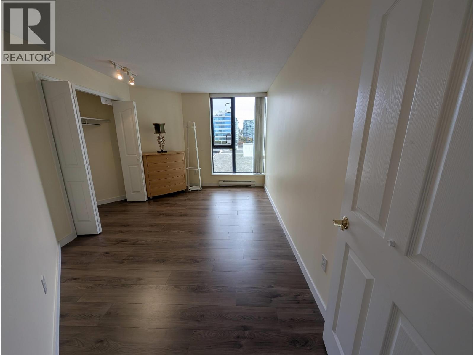 8FL 6080 MINORU ROAD