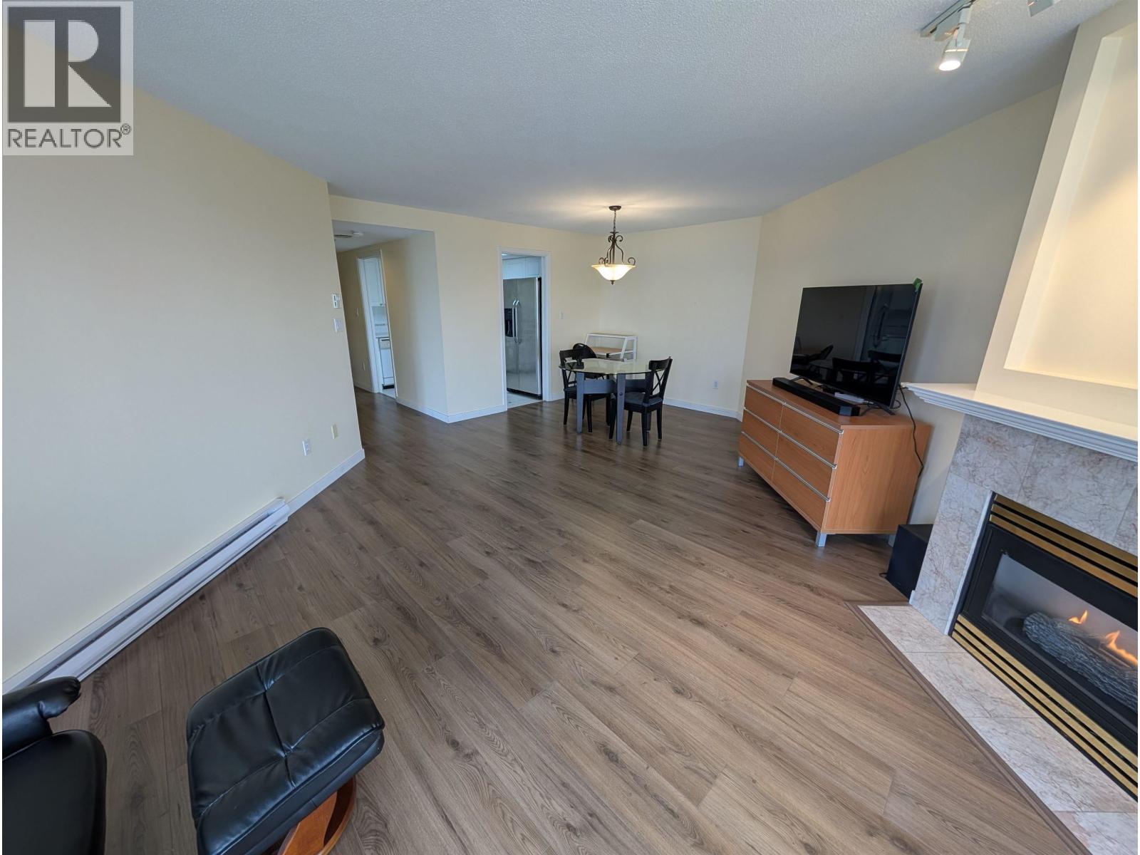 8FL 6080 MINORU ROAD