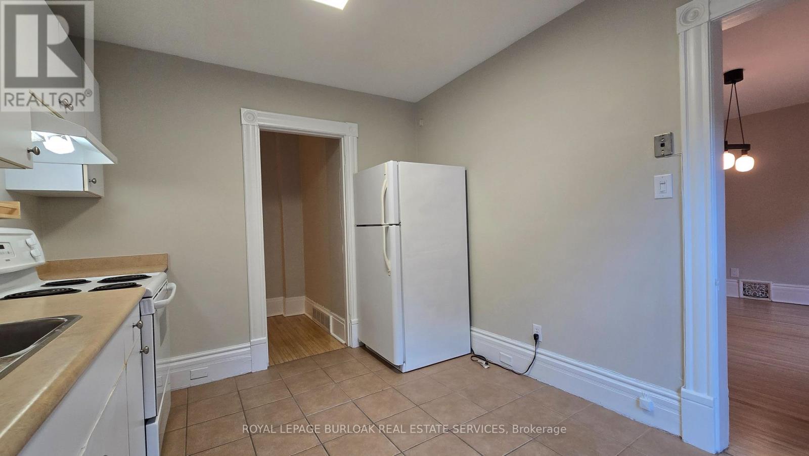 3 - 13-15 Midland Street, St. Catharines, Ontario  L2R 2V7 - Photo 4 - X14113602