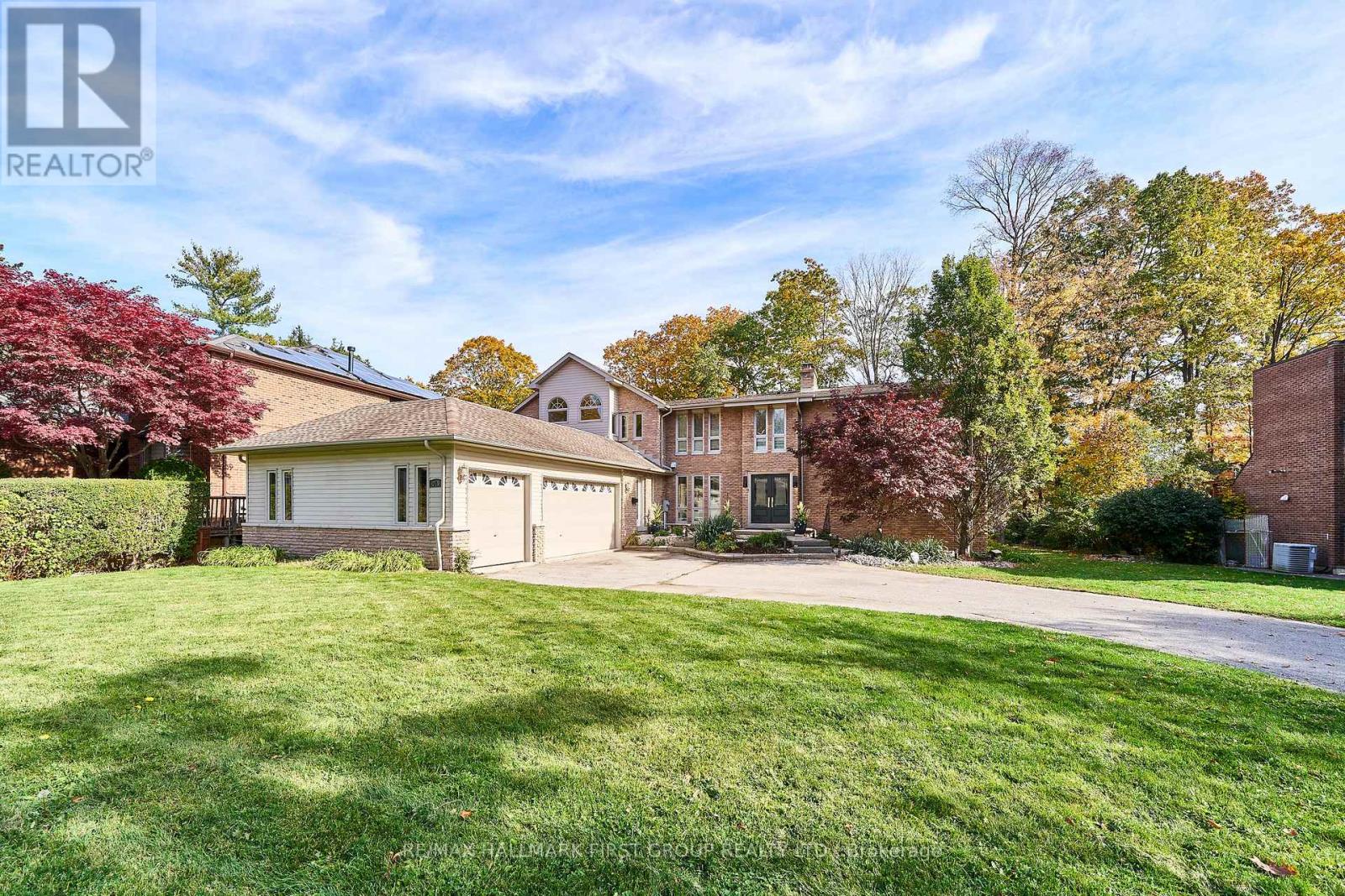 515 Oakwood Drive, Pickering, Ontario  L1W 2M8 - Photo 2 - E14113132