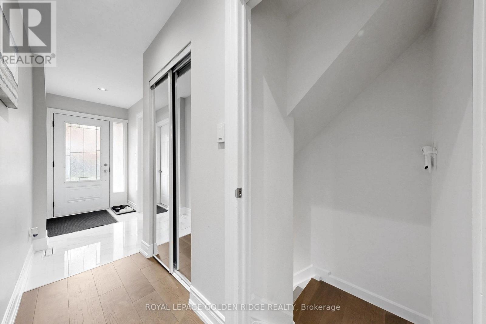 45 - 3525 Brandon Gate Drive, Mississauga, Ontario  L4T 3M3 - Photo 5 - W14109518