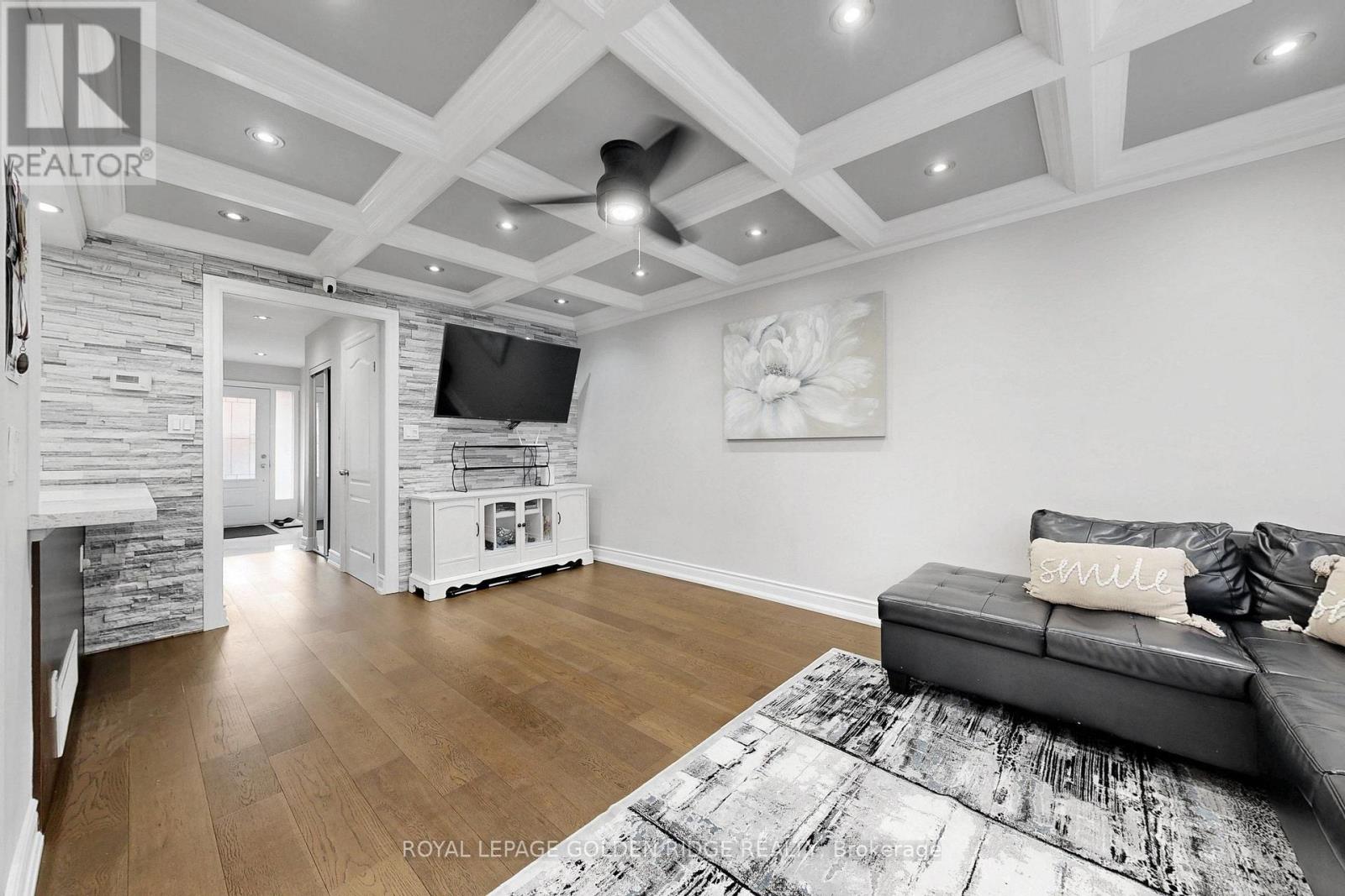45 - 3525 Brandon Gate Drive, Mississauga, Ontario  L4T 3M3 - Photo 7 - W14109518
