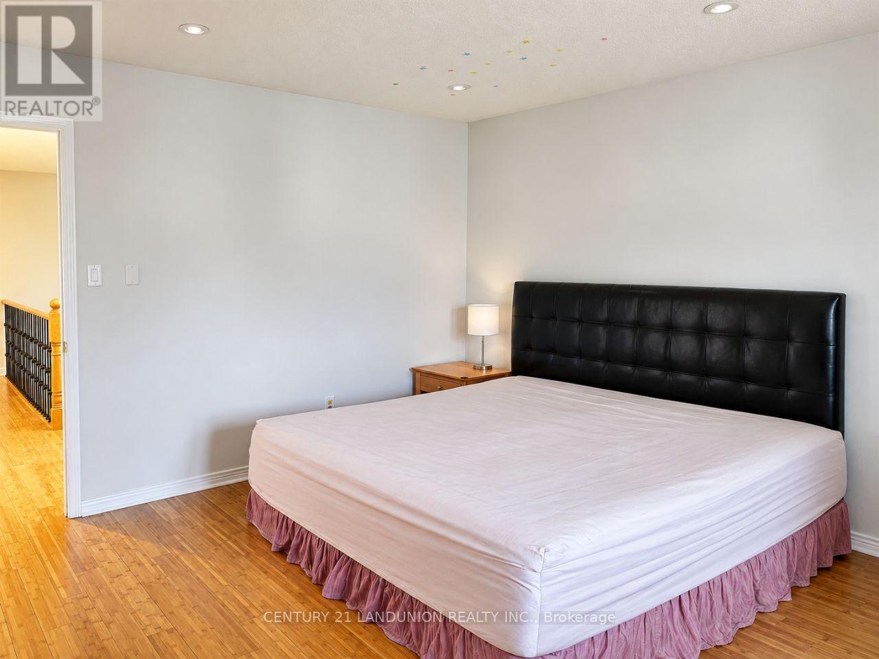 52 Kentley Street, Markham, Ontario  L6C 3G2 - Photo 18 - N14113628