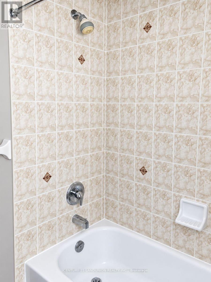 52 Kentley Street, Markham, Ontario  L6C 3G2 - Photo 31 - N14113628