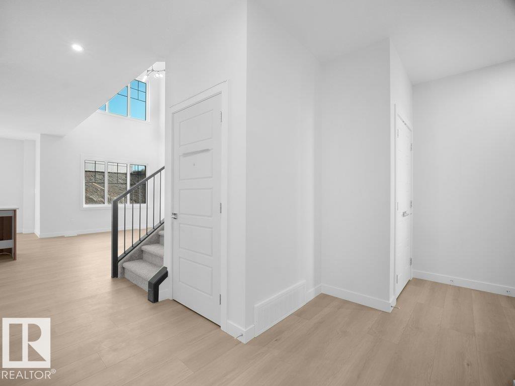 1435 Osprey Court NW, Edmonton, Alberta  T5S 0X4 - Photo 19 - E4514149