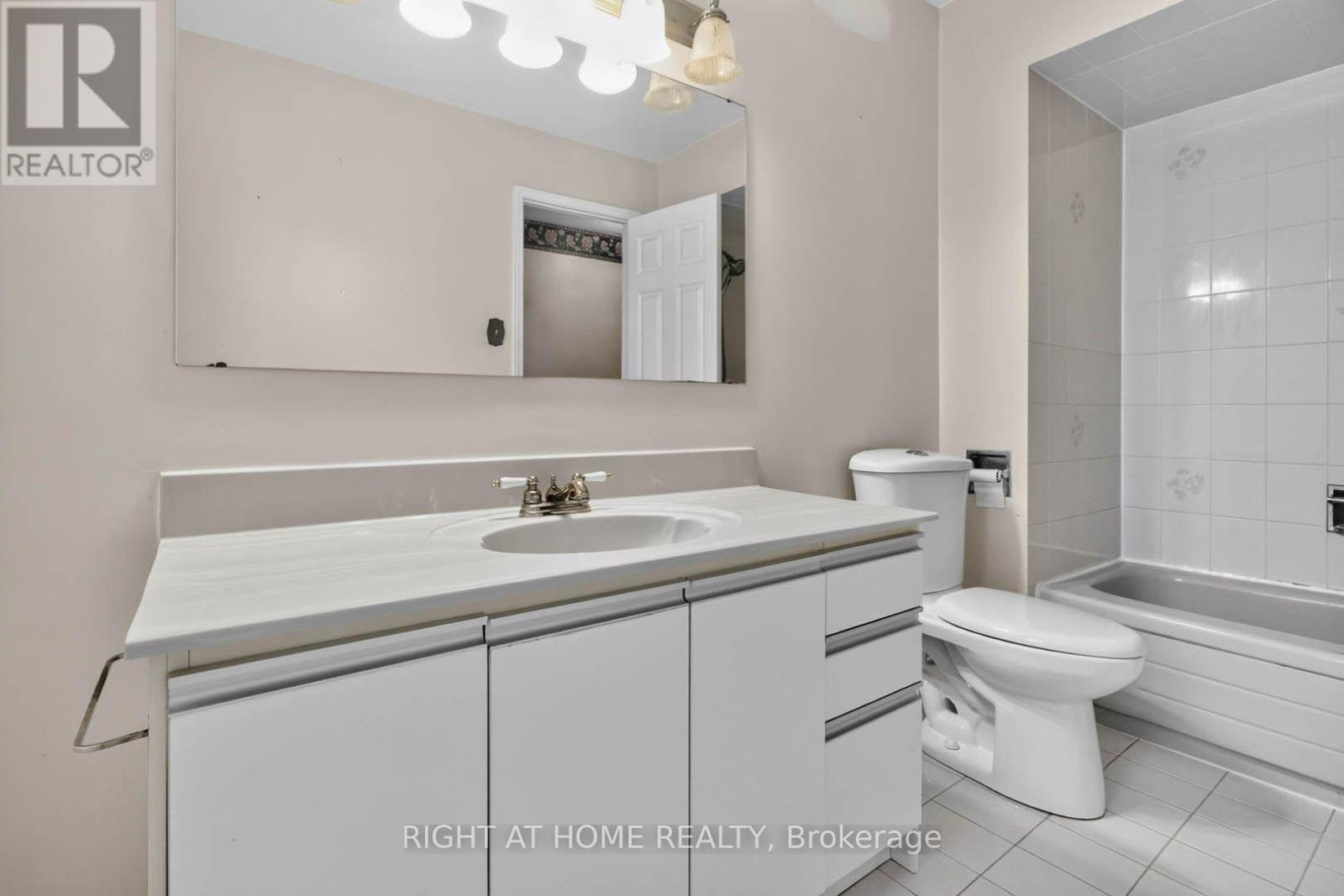 101 Michigan Avenue, Brampton, Ontario  L6Y 4N6 - Photo 24 - W14113632