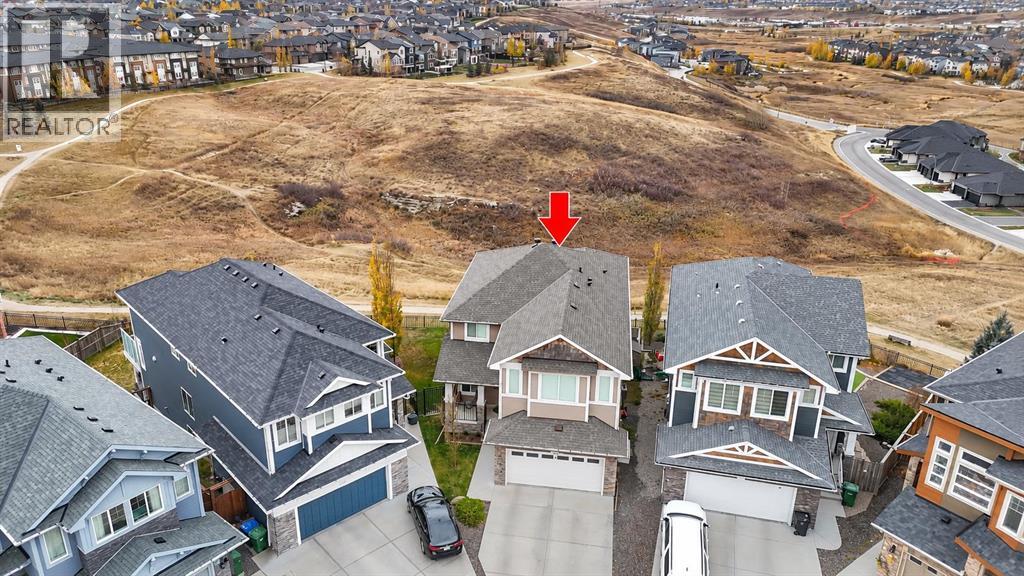 32 Evansborough Hill NW
