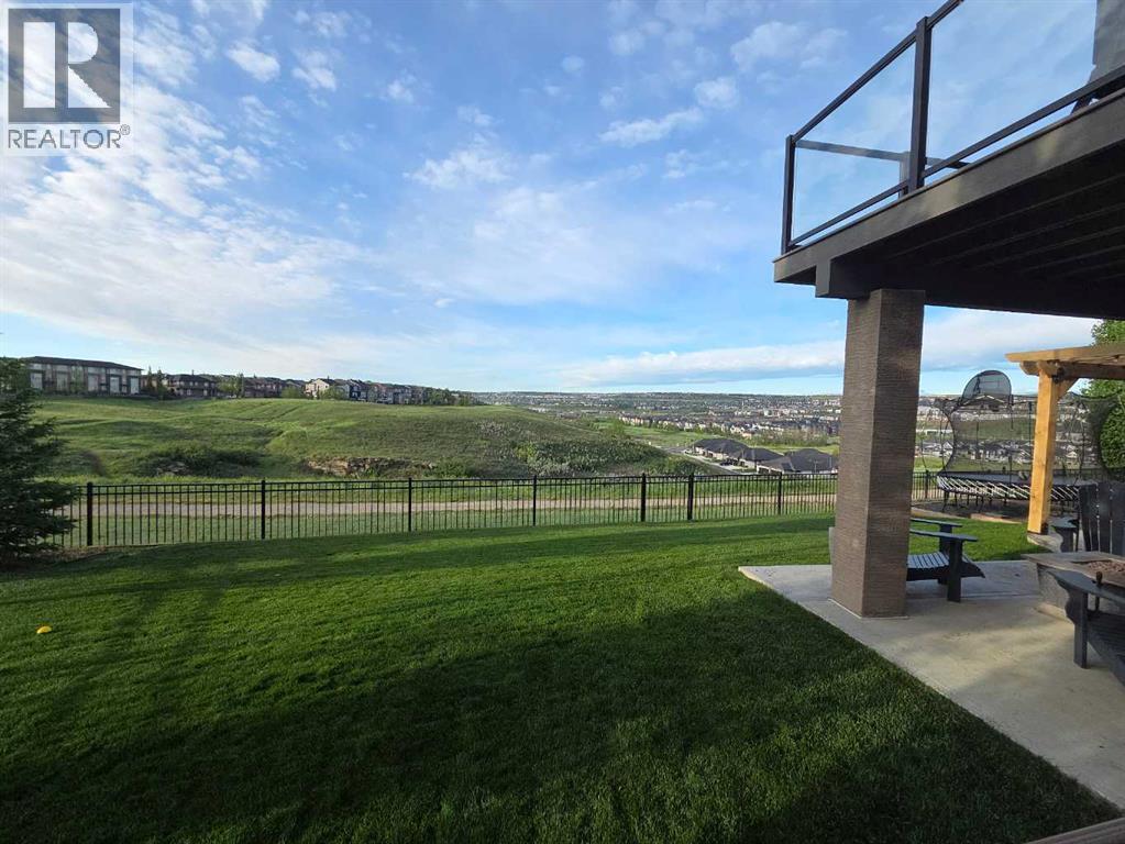 32 Evansborough Hill NW