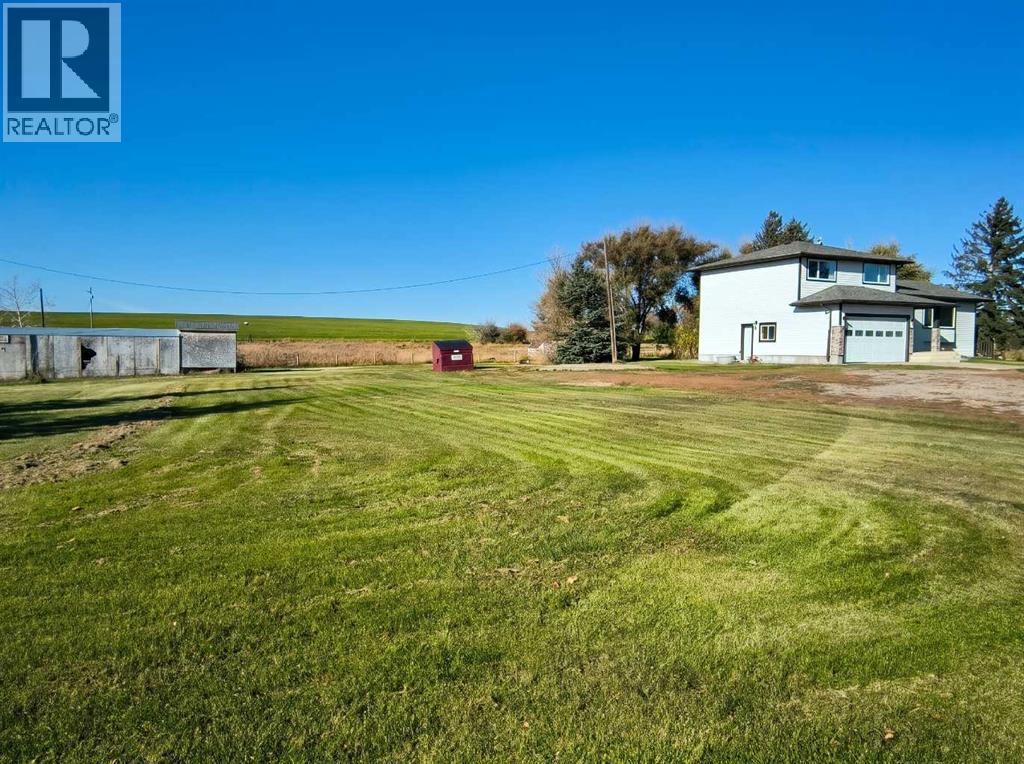 #26, 142041 200 Range Road