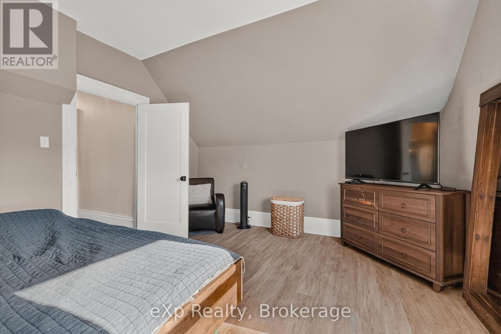 35 Toronto Road, Grey Highlands, Ontario  N0C 1E0 - Photo 17 - X14113644