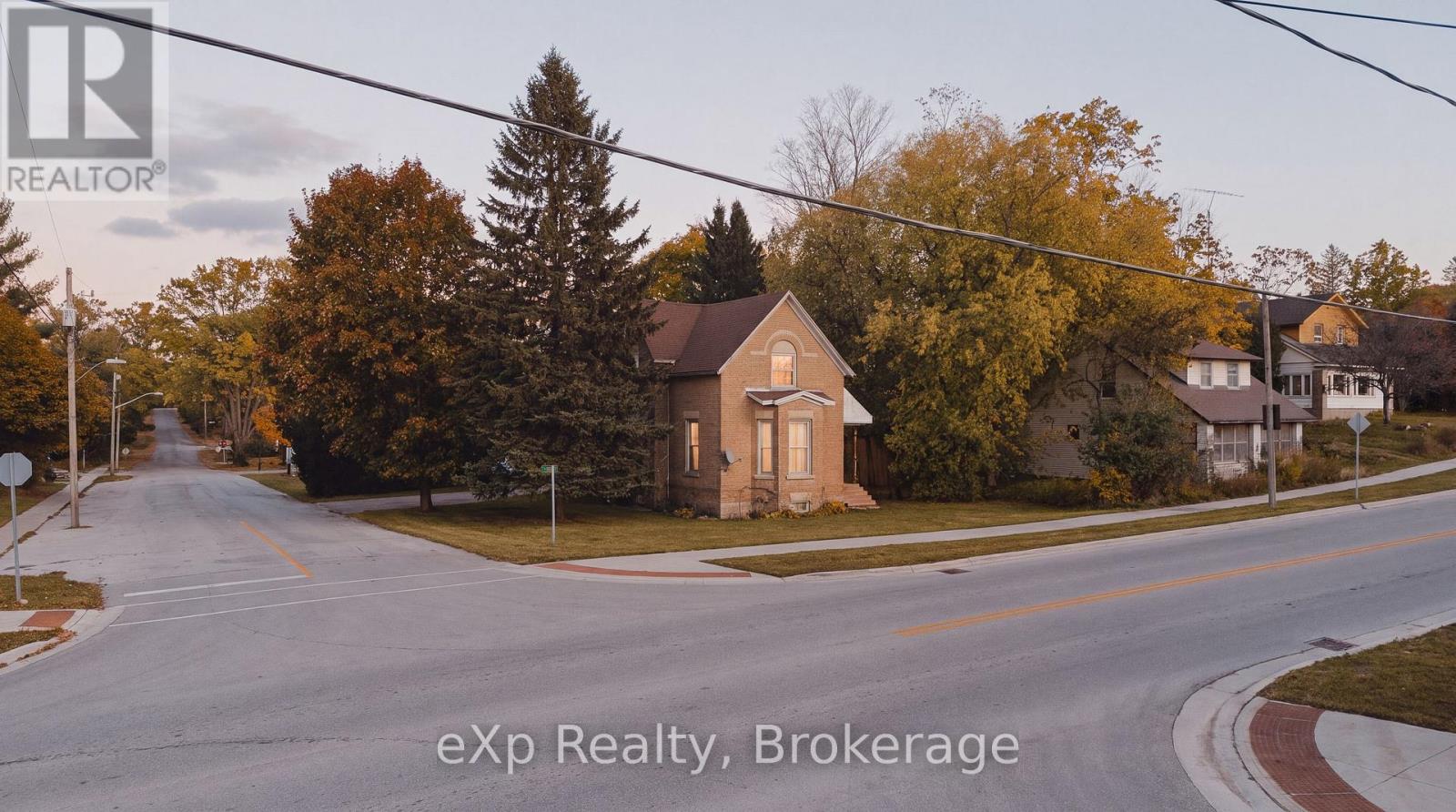 35 Toronto Road, Grey Highlands, Ontario  N0C 1E0 - Photo 2 - X14113644