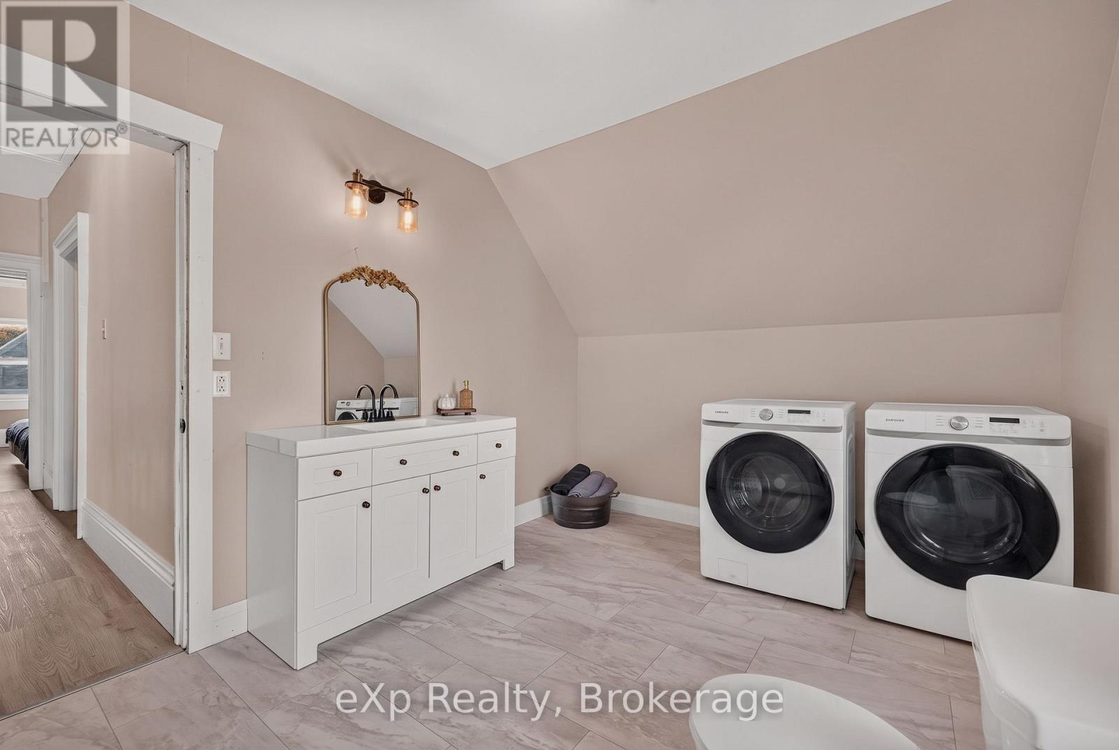35 Toronto Road, Grey Highlands, Ontario  N0C 1E0 - Photo 20 - X14113644