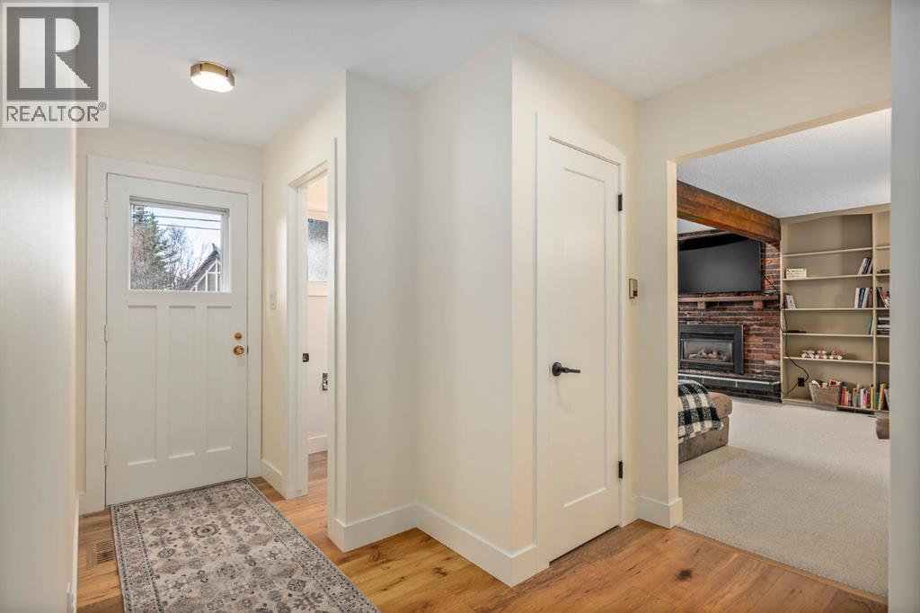 7007 Kenosee Place SW, Calgary, Alberta  T2V 2L6 - Photo 22 - A2350261