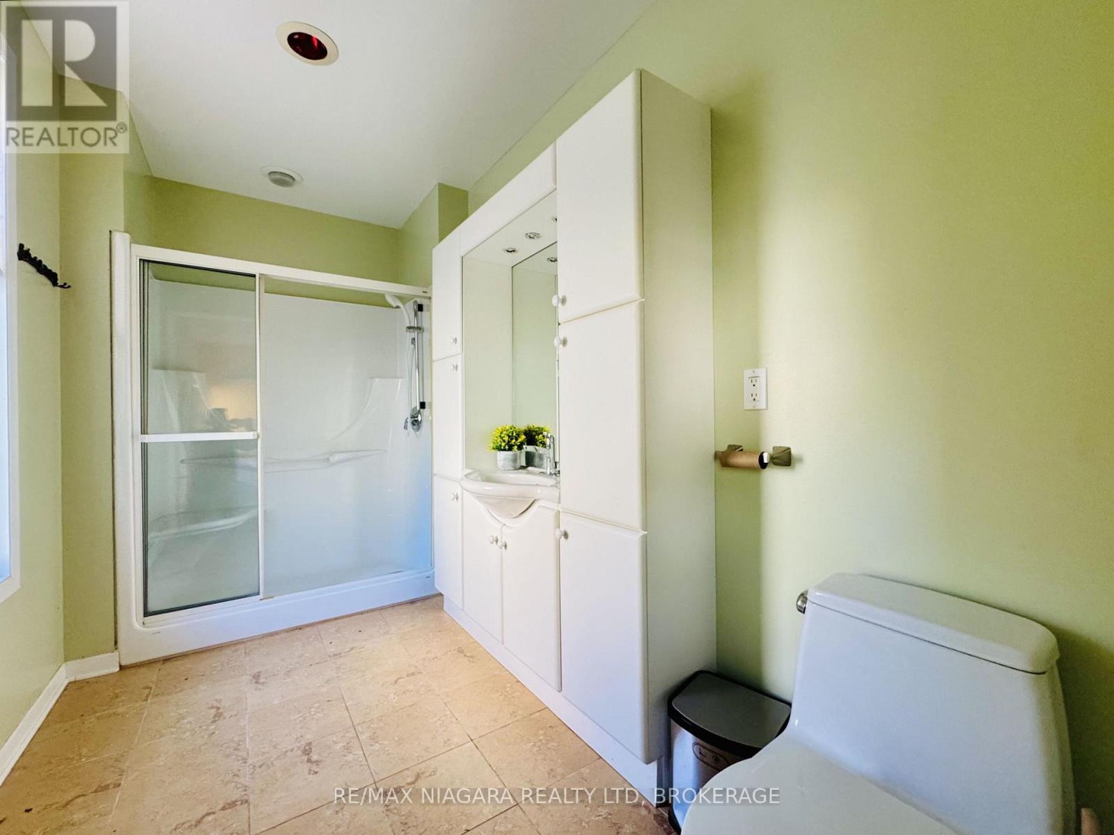 415 Niagara Boulevard, Fort Erie, Ontario  L2A 3H2 - Photo 12 - X14113660