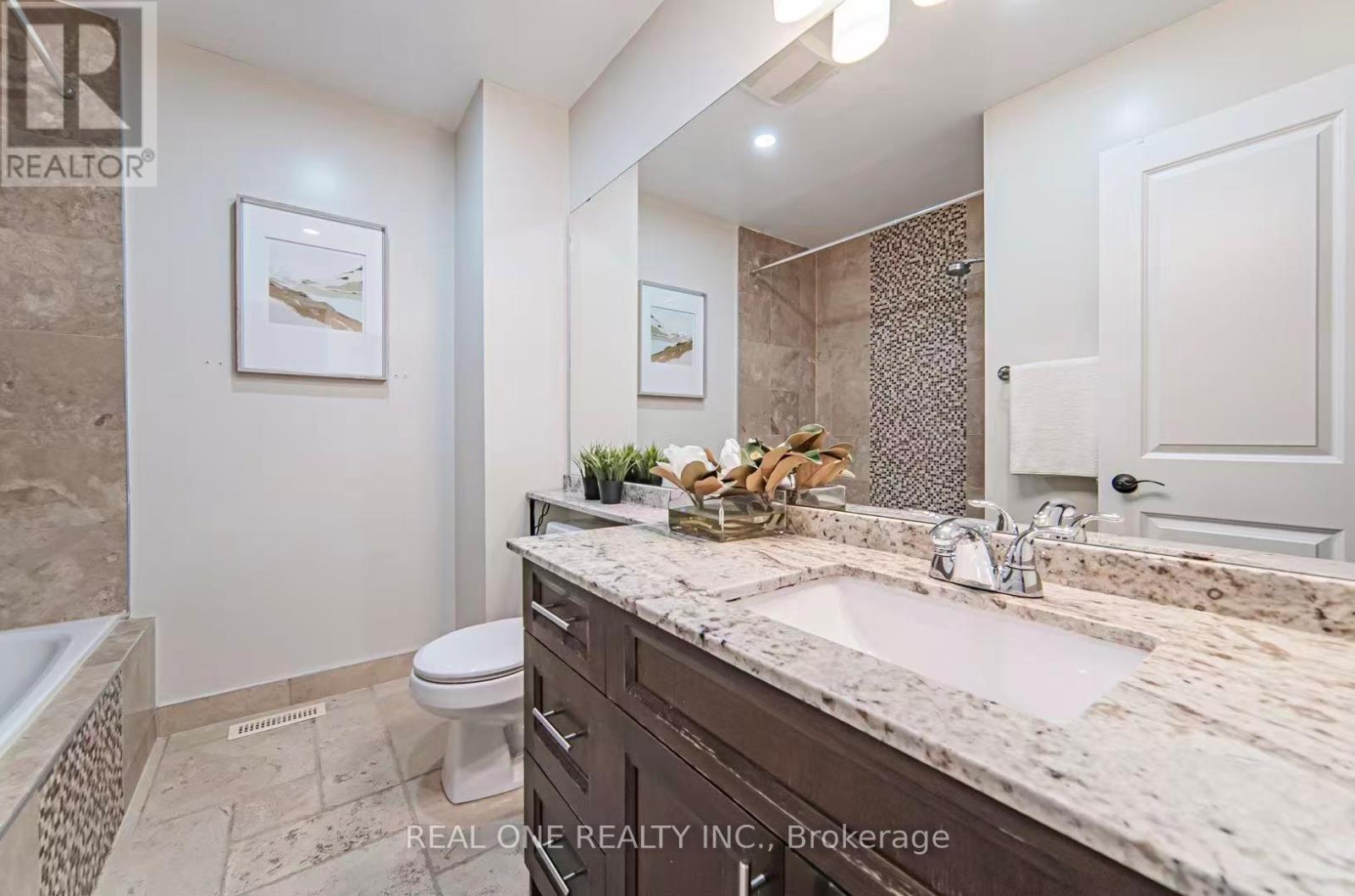 4169 Trapper Crescent, Mississauga, Ontario  L5L 3A7 - Photo 13 - W14113656