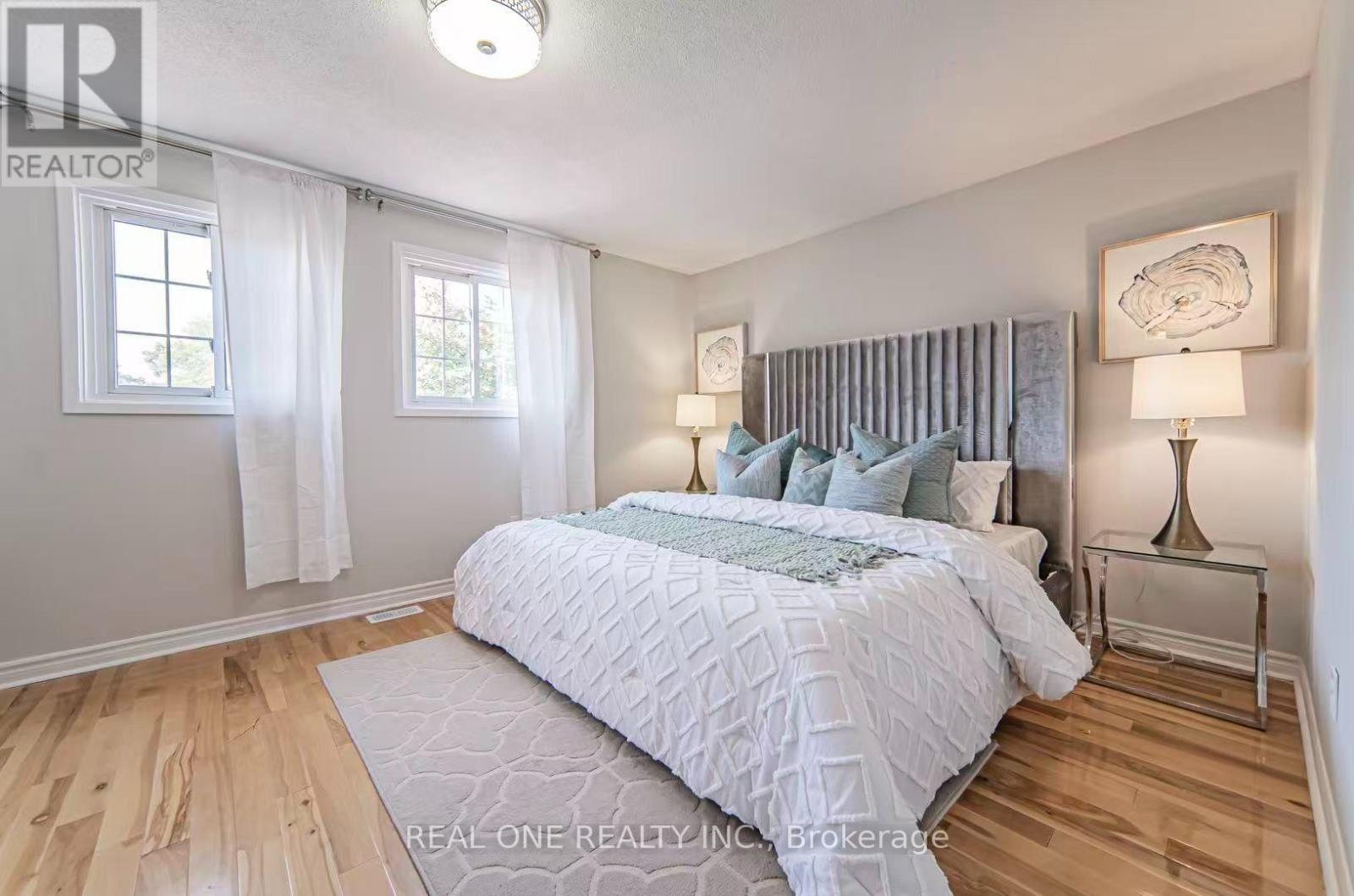 4169 Trapper Crescent, Mississauga, Ontario  L5L 3A7 - Photo 8 - W14113656