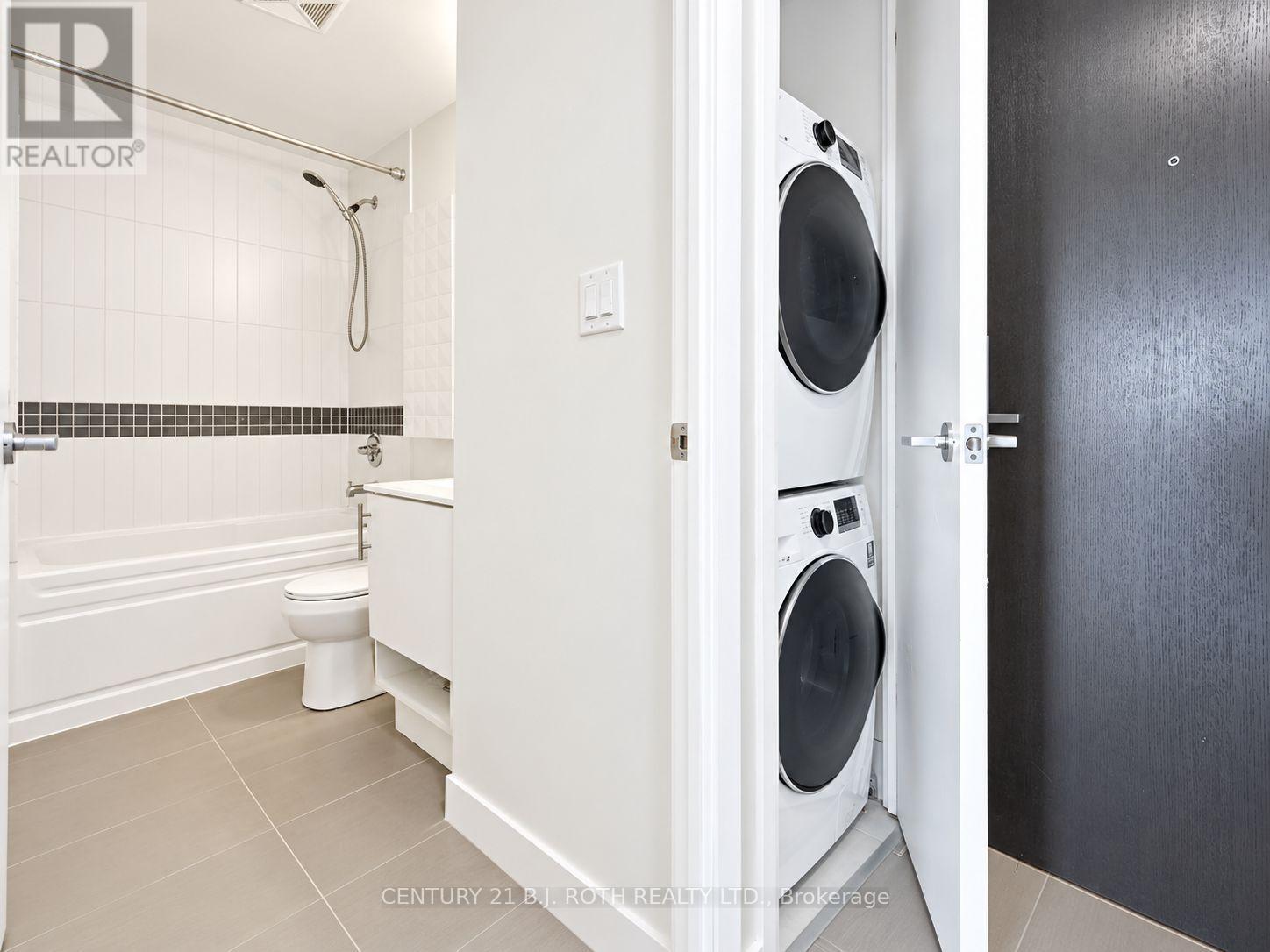 923 - 165 Legion Road N, Toronto, Ontario  M8Y 0B3 - Photo 13 - W14113674