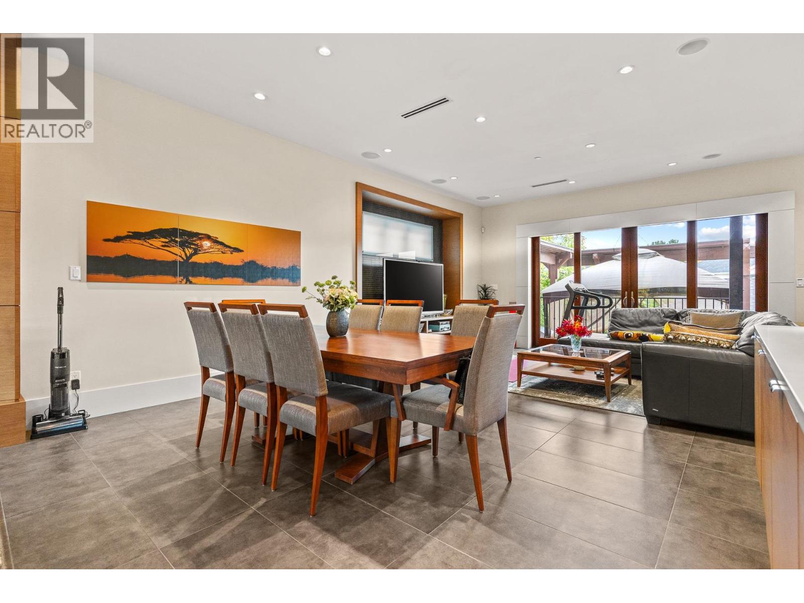 1420 W 54th Avenue, Vancouver, British Columbia  V6P 1N9 - Photo 8 - R3178080