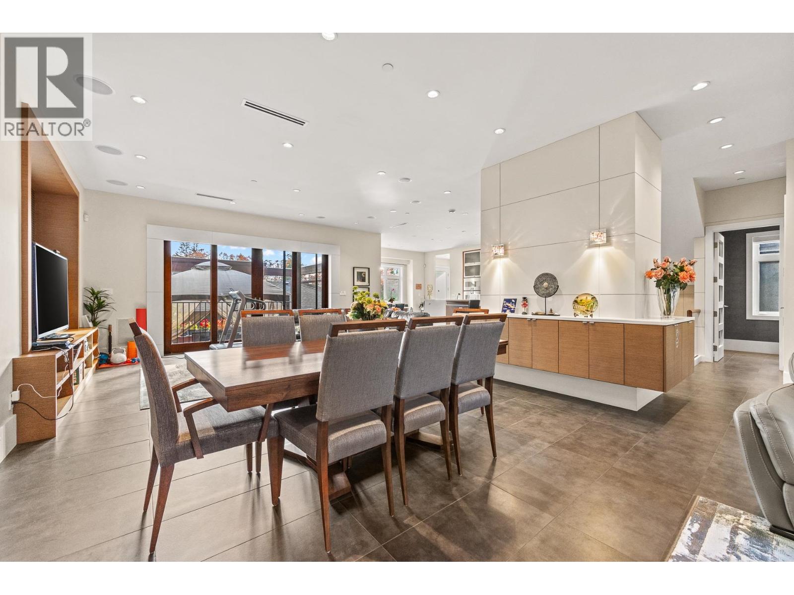 1420 W 54th Avenue, Vancouver, British Columbia  V6P 1N9 - Photo 7 - R3178080
