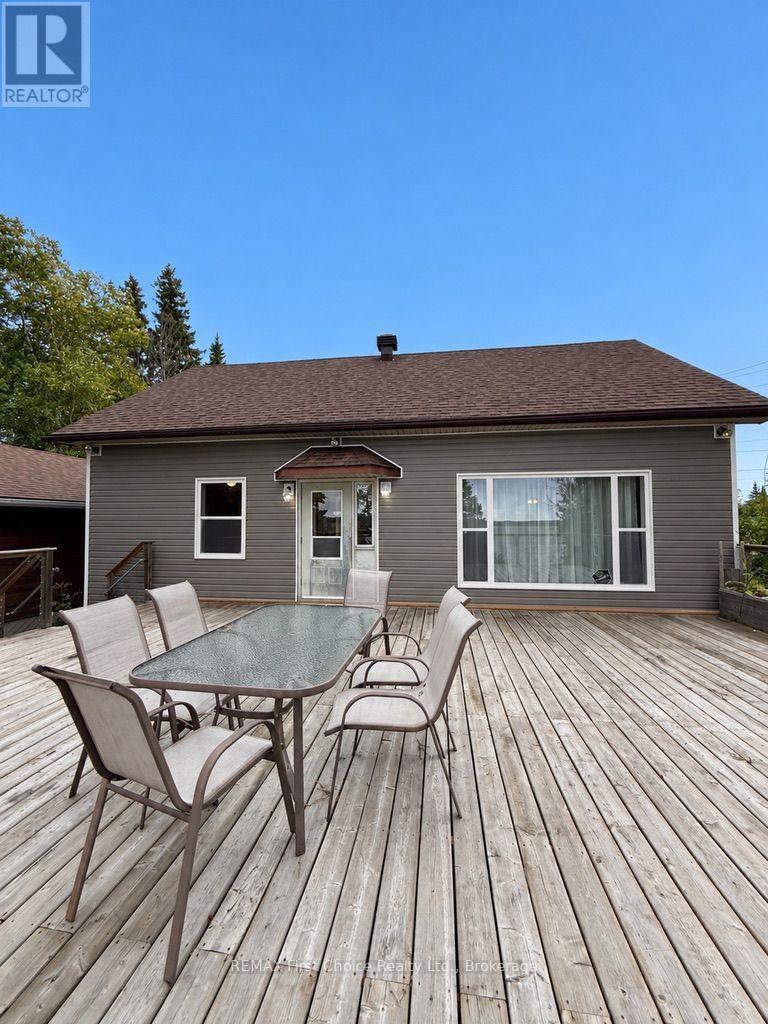 104 Park Street, Greenstone, Ontario  P0T 2A0 - Photo 2 - X14113184