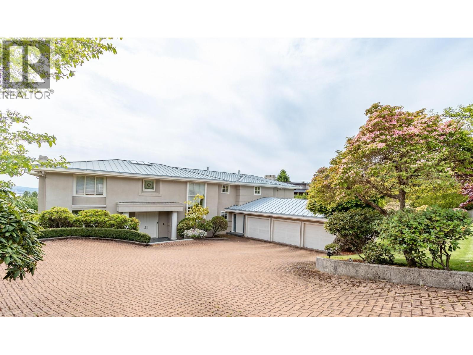620 Knockmaroon Road, West Vancouver, British Columbia  V7S 1R6 - Photo 4 - R3178123