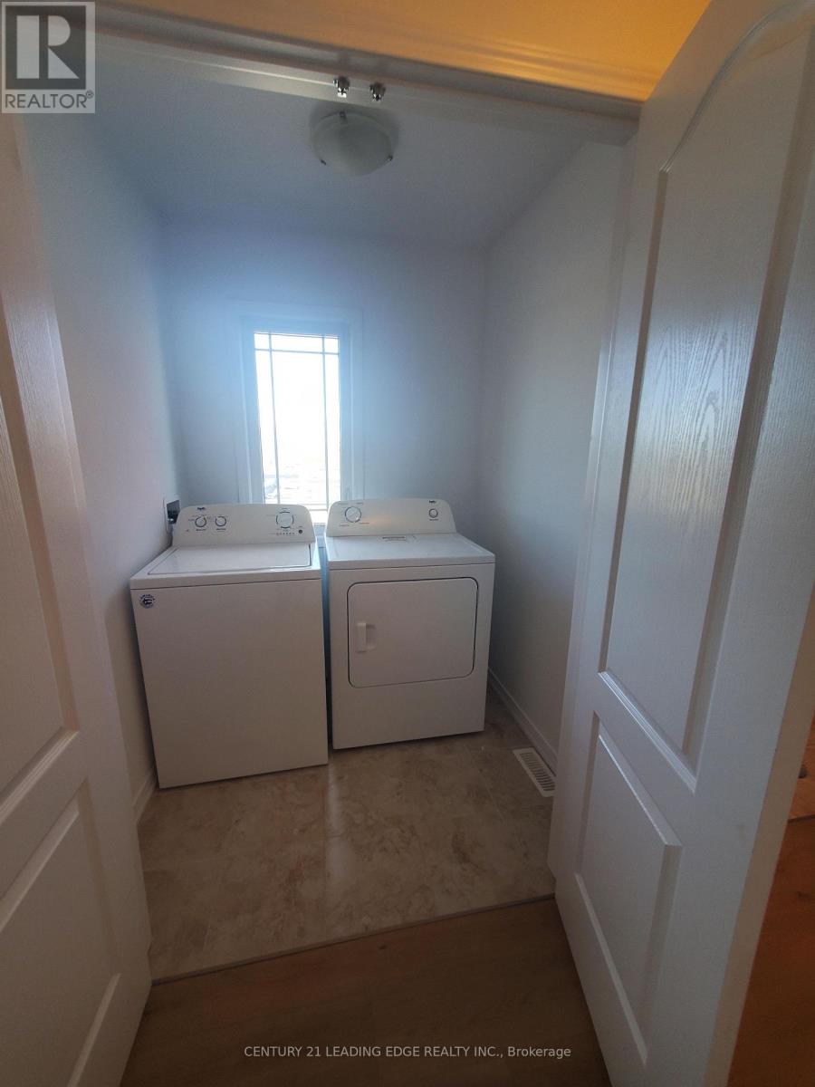 21 Franks Way, Barrie, Ontario  L4N 3J1 - Photo 21 - S14113442