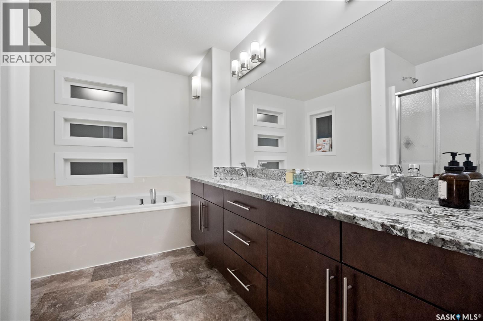 4221 Green Olive Way E, Regina, Saskatchewan  S4V 1P9 - Photo 14 - SK051871