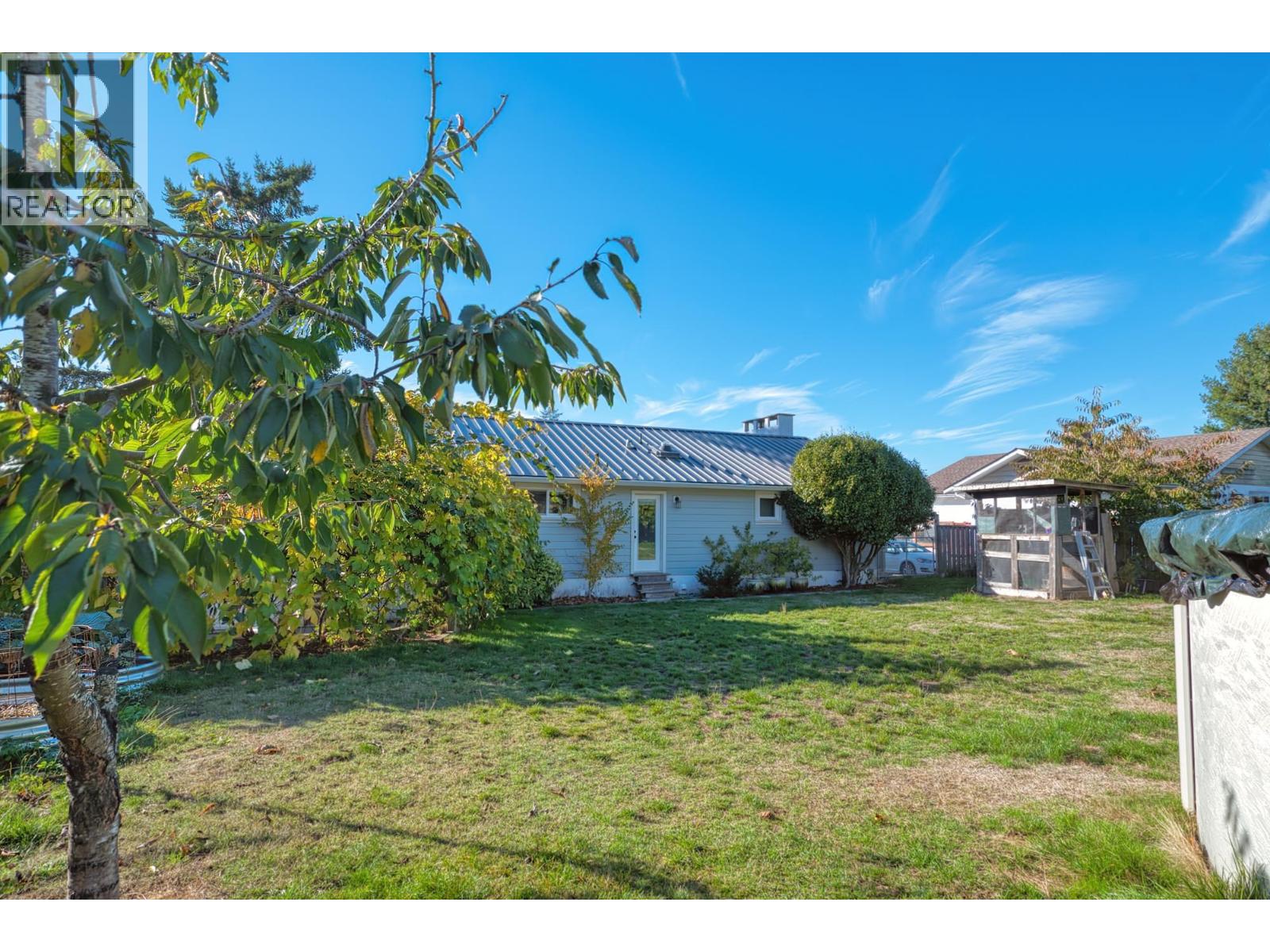 4770 Laurel Avenue, Sechelt, British Columbia  V7Z 0B4 - Photo 30 - R3178278