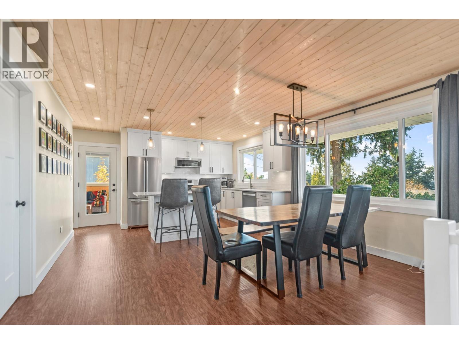 4770 Laurel Avenue, Sechelt, British Columbia  V7Z 0B4 - Photo 7 - R3178278