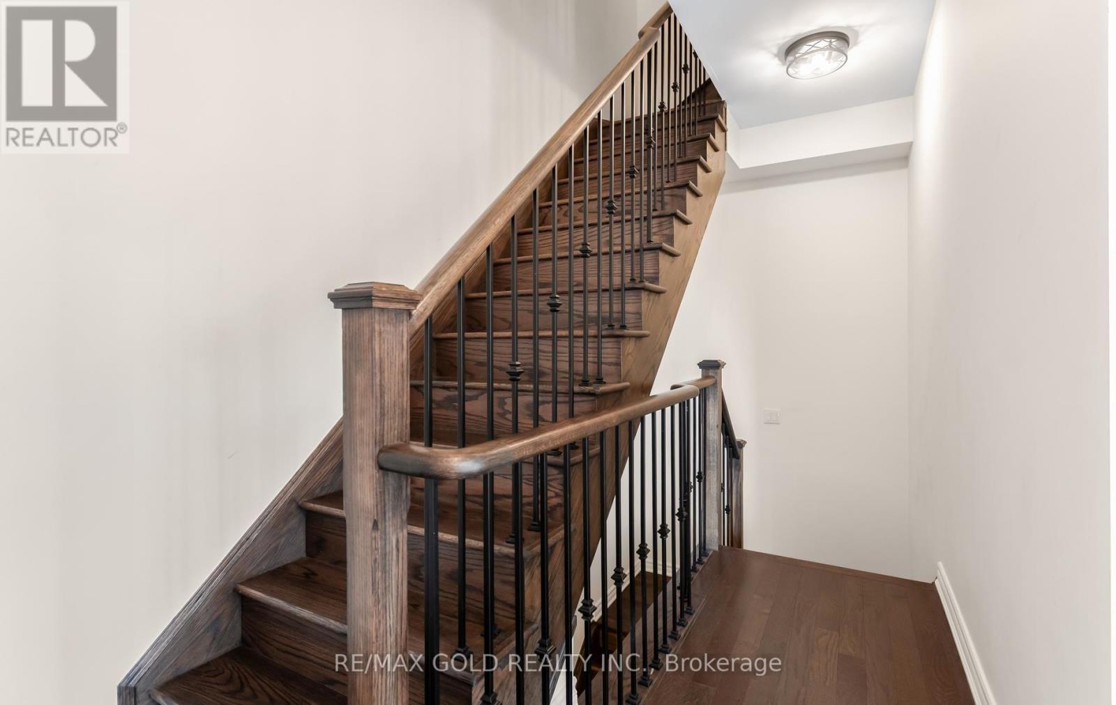 1260 Restivo Lane, Milton, Ontario  L9E 1J9 - Photo 11 - W14105834
