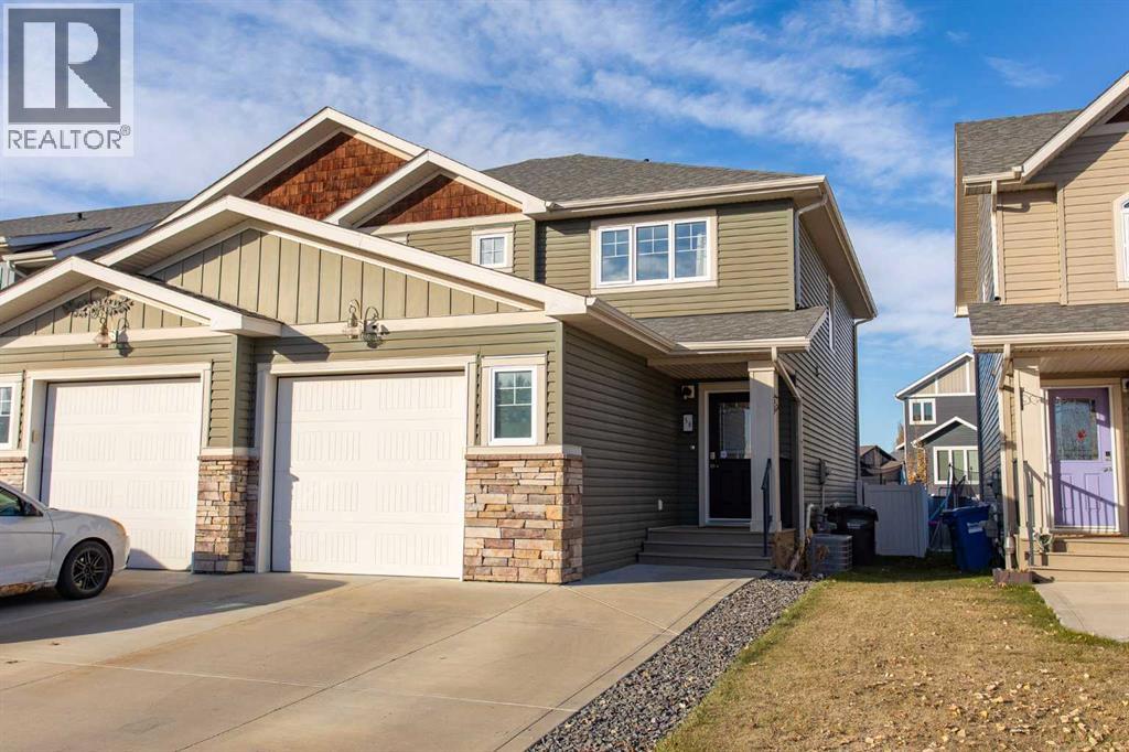 56 Van Slyke Way, Red Deer, Alberta  T4R 0N4 - Photo 1 - A2354353