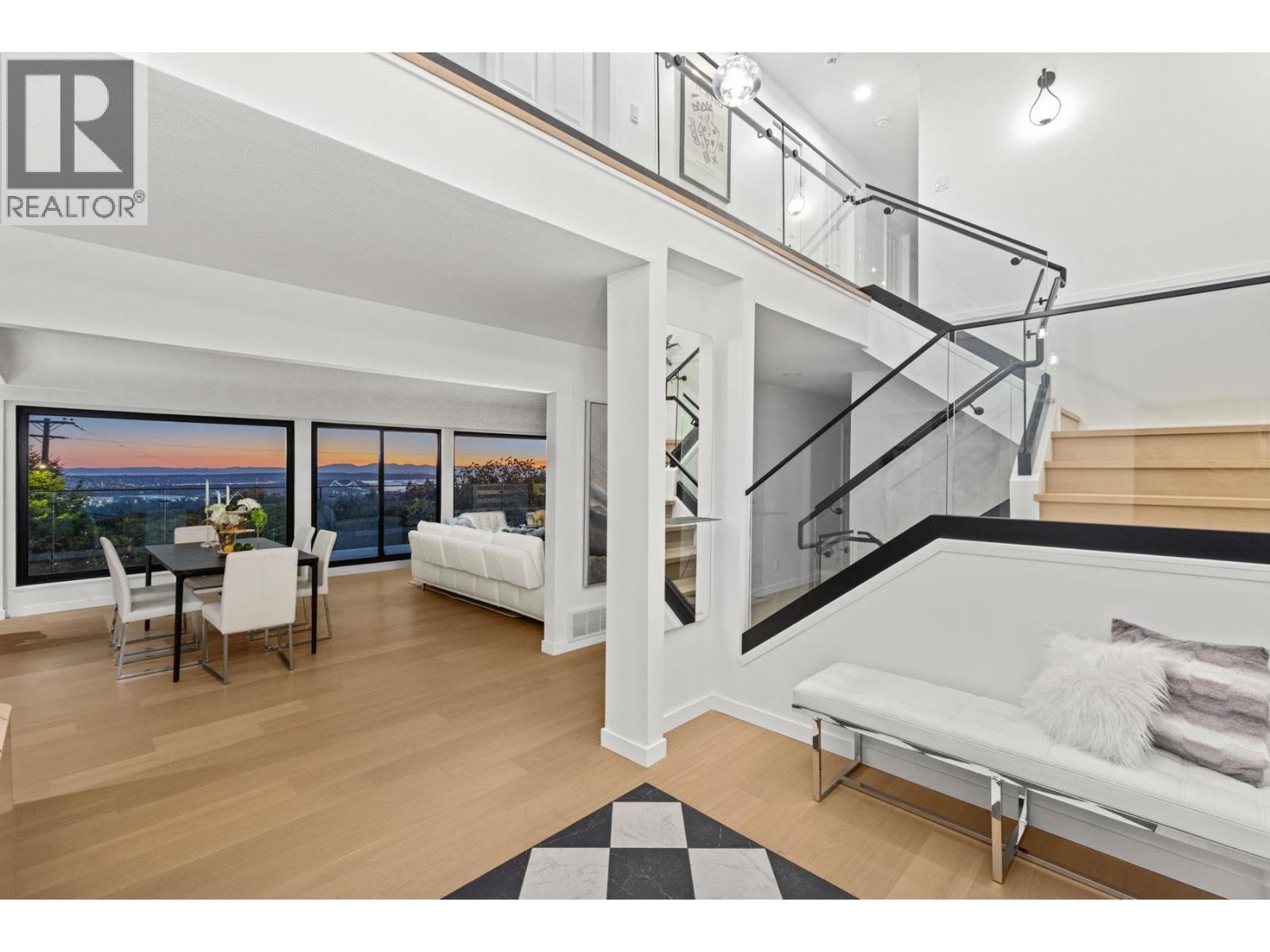 4325 Delbrook Avenue, North Vancouver, British Columbia V7N 4A5 - Photo 14 - R3177843