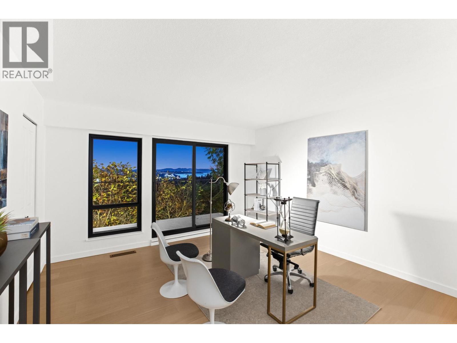 4325 Delbrook Avenue, North Vancouver, British Columbia V7N 4A5 - Photo 15 - R3177843