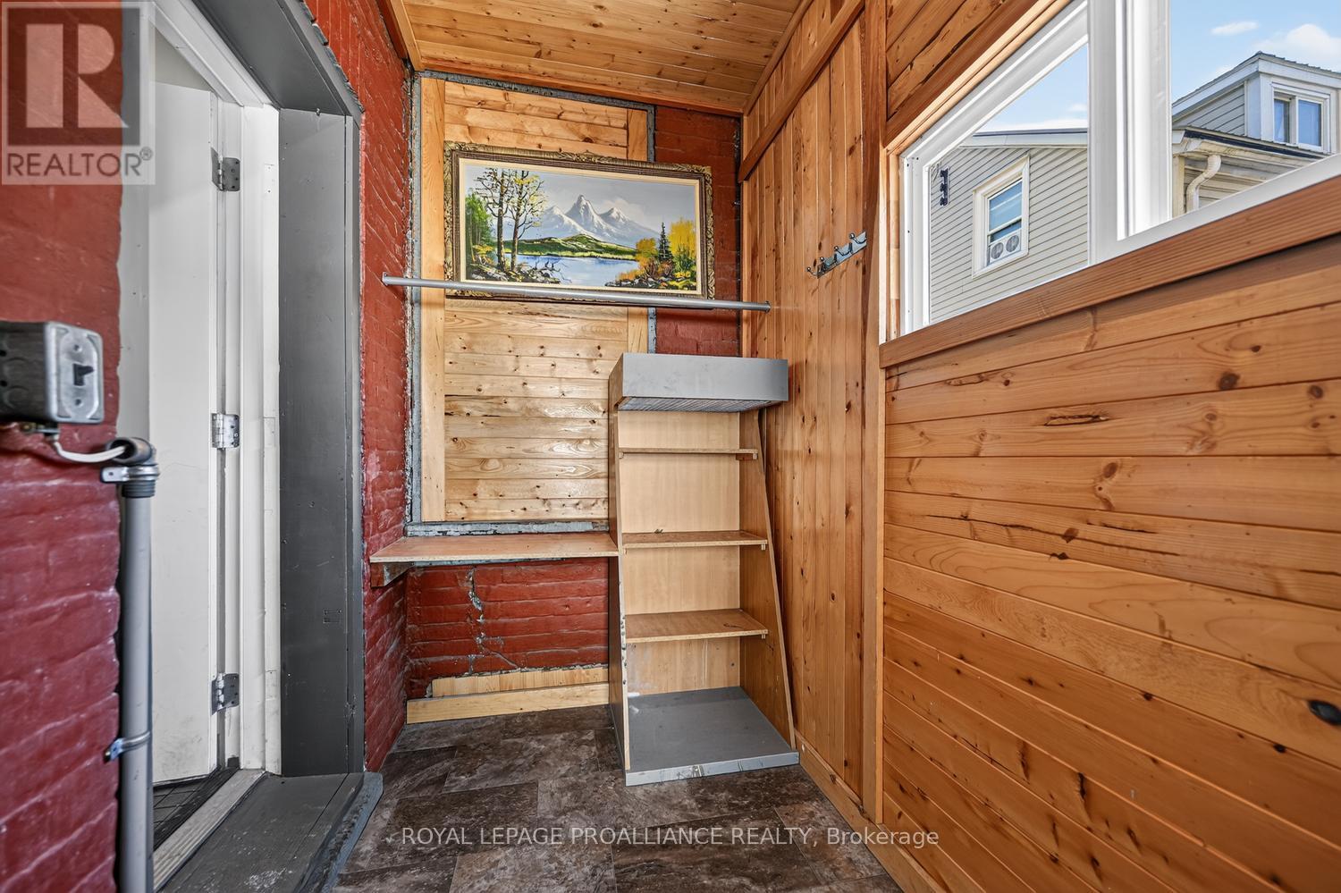 22 Abbott Street, Brockville, Ontario  K6V 4A4 - Photo 12 - X14113712