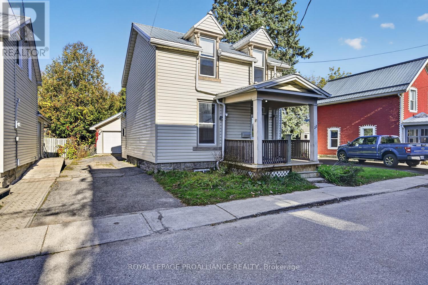 22 Abbott Street, Brockville, Ontario  K6V 4A4 - Photo 2 - X14113712