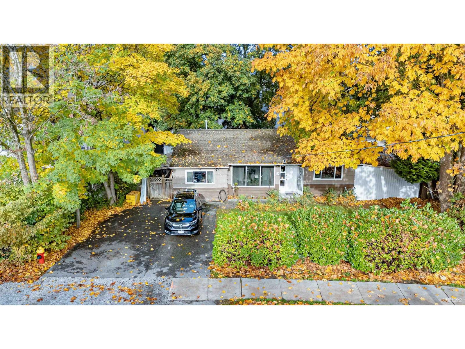 735 Lea Avenue, Coquitlam, British Columbia  V3J 4H4 - Photo 5 - R3177834