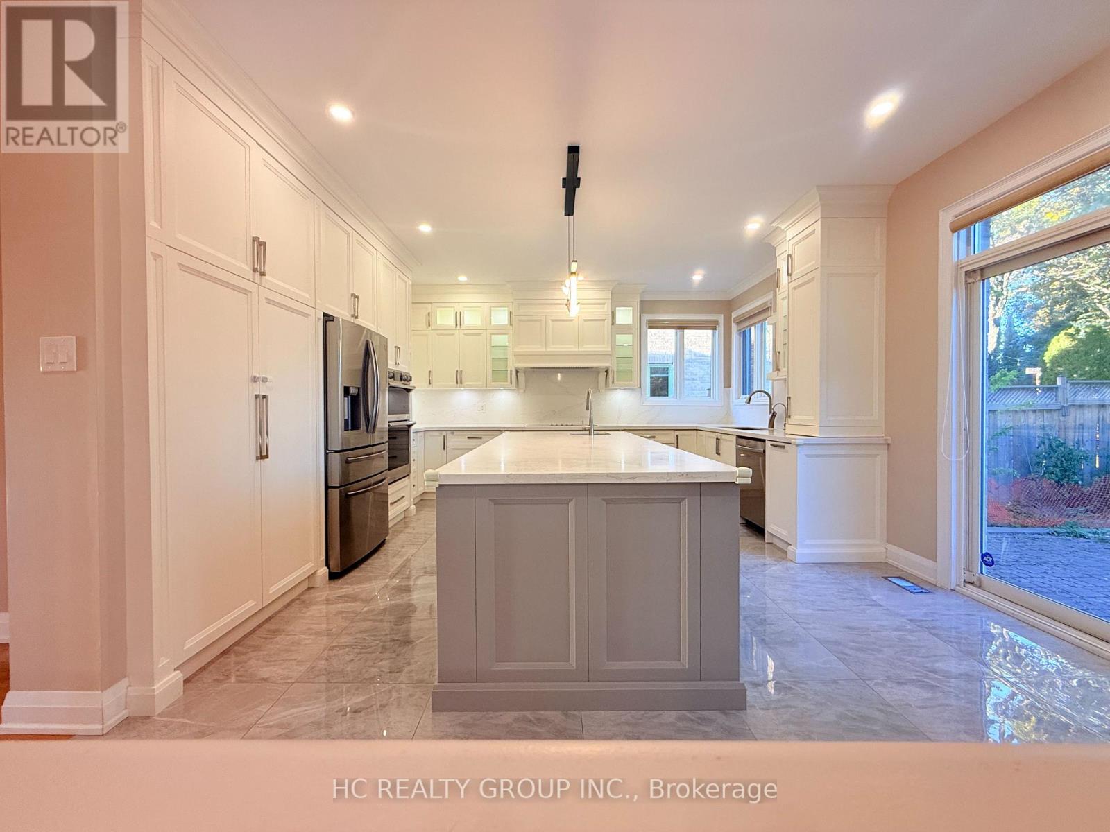 48 Burndenford Crescent, Markham, Ontario  L3P 7Z2 - Photo 8 - N14113740