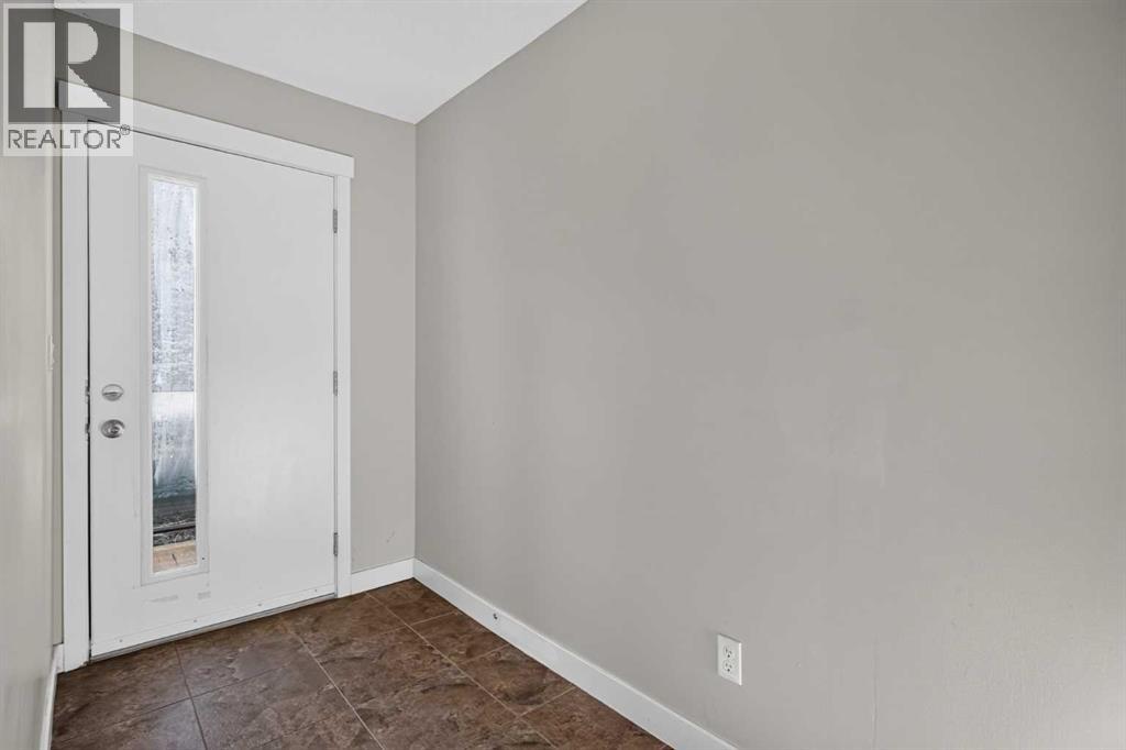 508 Covecreek Circle Ne, Calgary, Alberta T3K 0W6 - Photo 11 - A2353600